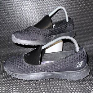 Skechers Microburst Black Slip-On Walking Comfort Sneakers Womens Size 9